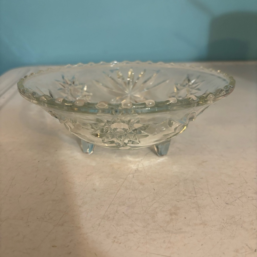 Anchor Hocking clear cut crystal‎ Star of David footed  bowl